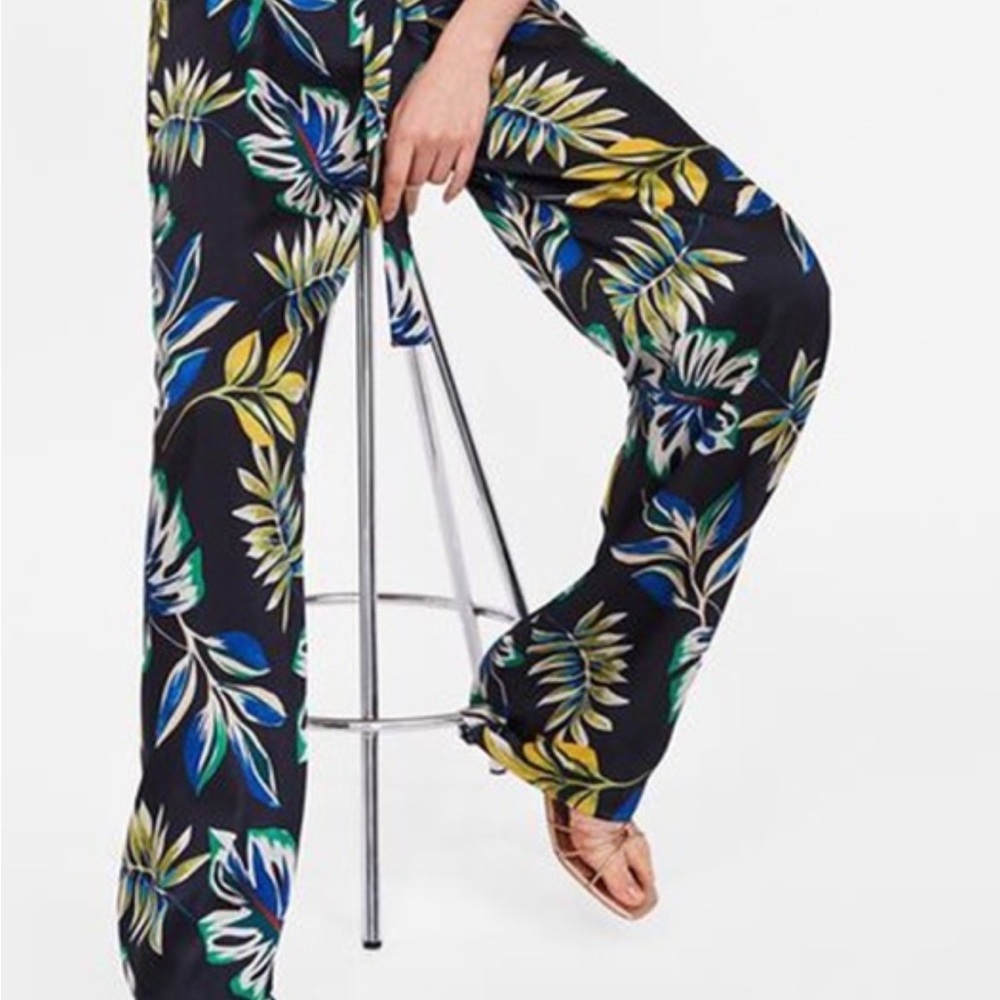 Zara Tropical Belted Wide-Leg Pants